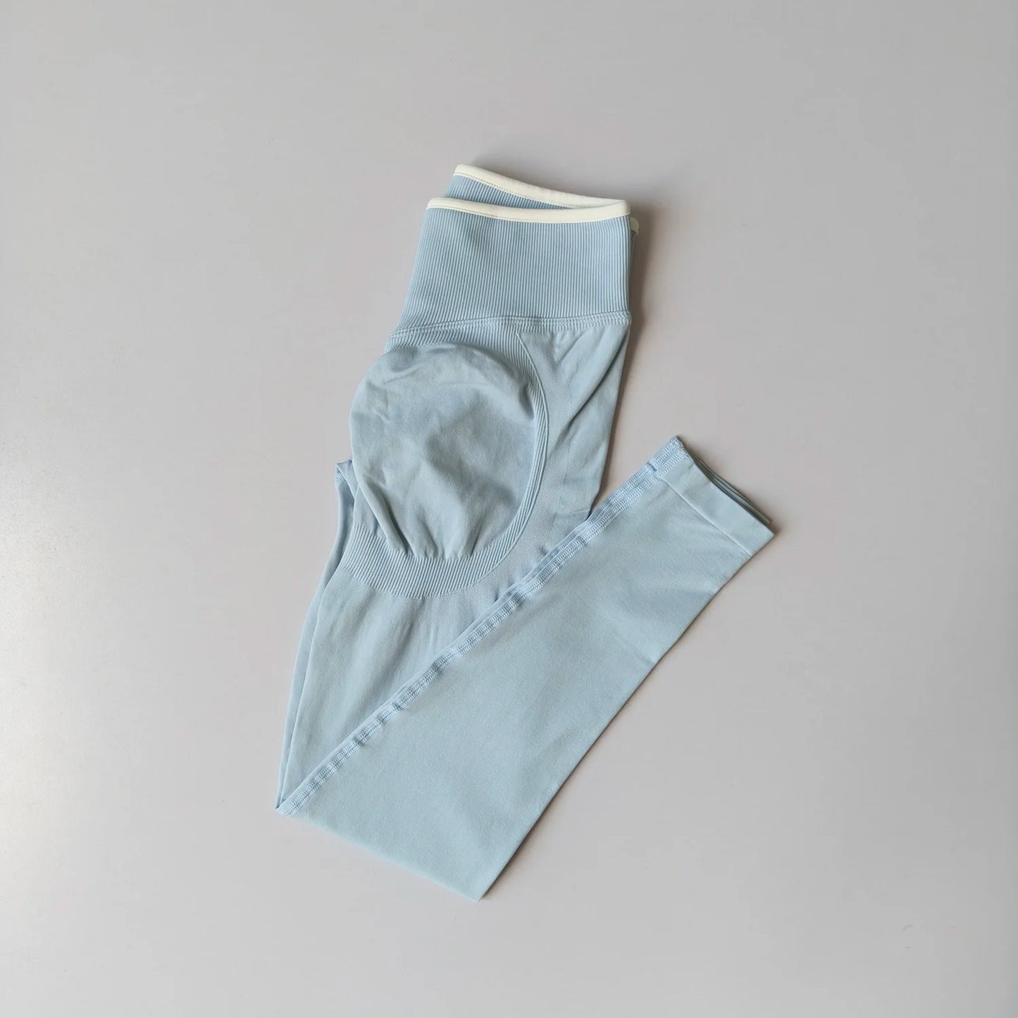 Women's Middle Waist Seamless Yoga Leggings Push-Up Sport Fitness Running Pants Hip Lift High Elastic Gym Leggings Sport Legging