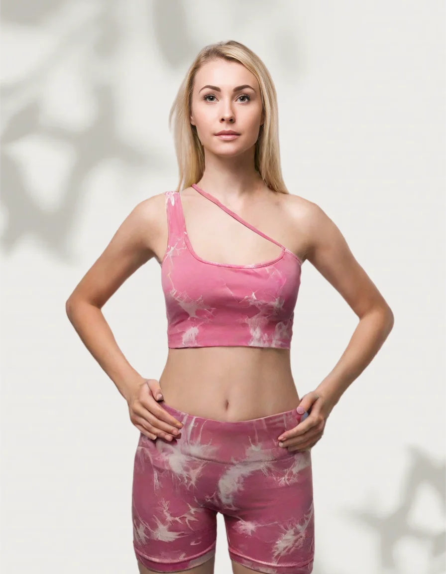 Tie-dye yoga sports suit with off-shoulder bra, removable chest pad, three-quarter shorts, peach line yoga sports suit