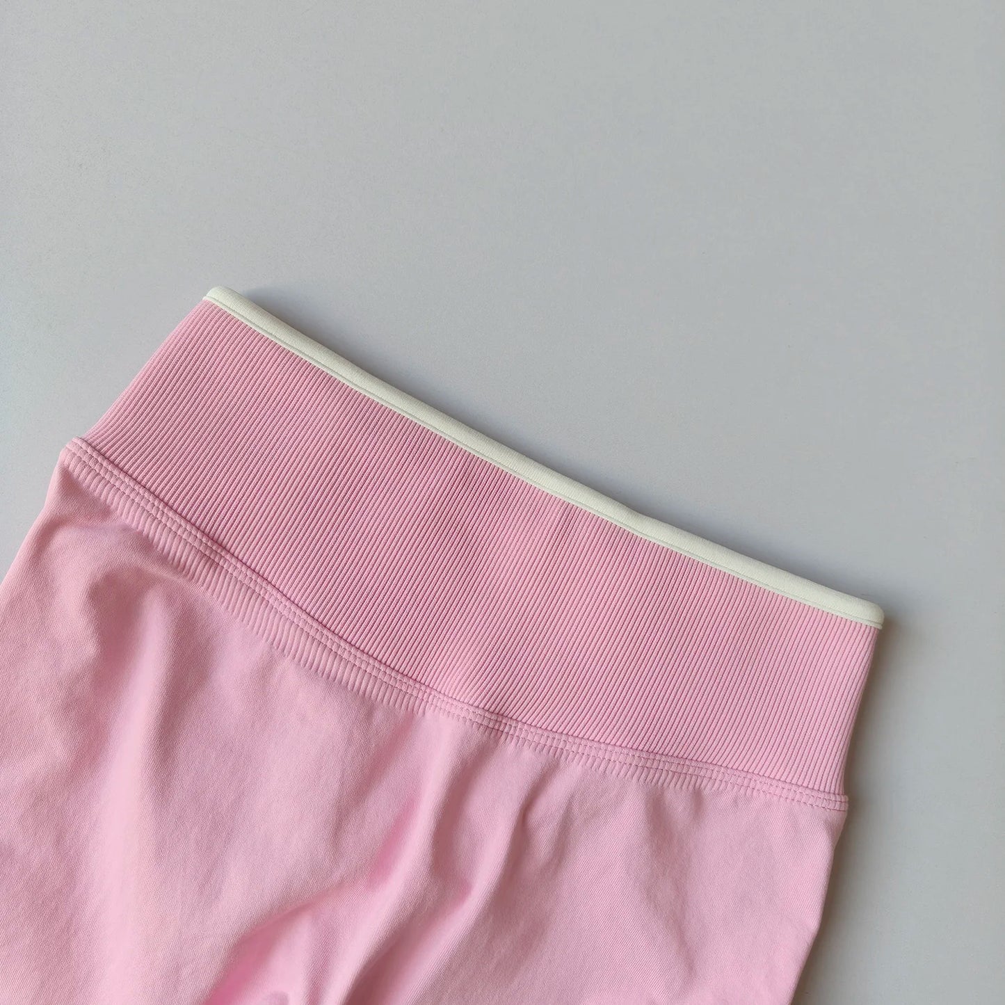 Women's Middle Waist Seamless Yoga Leggings Push-Up Sport Fitness Running Pants Hip Lift High Elastic Gym Leggings Sport Legging