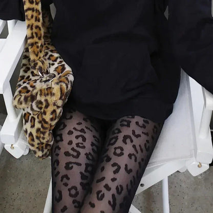 Vintage Women Sexy Thin Transparent Silky Pantyhose Gothic Black Sexy Leopard Animal Pattern Sheer Tights Seamless Stockings
