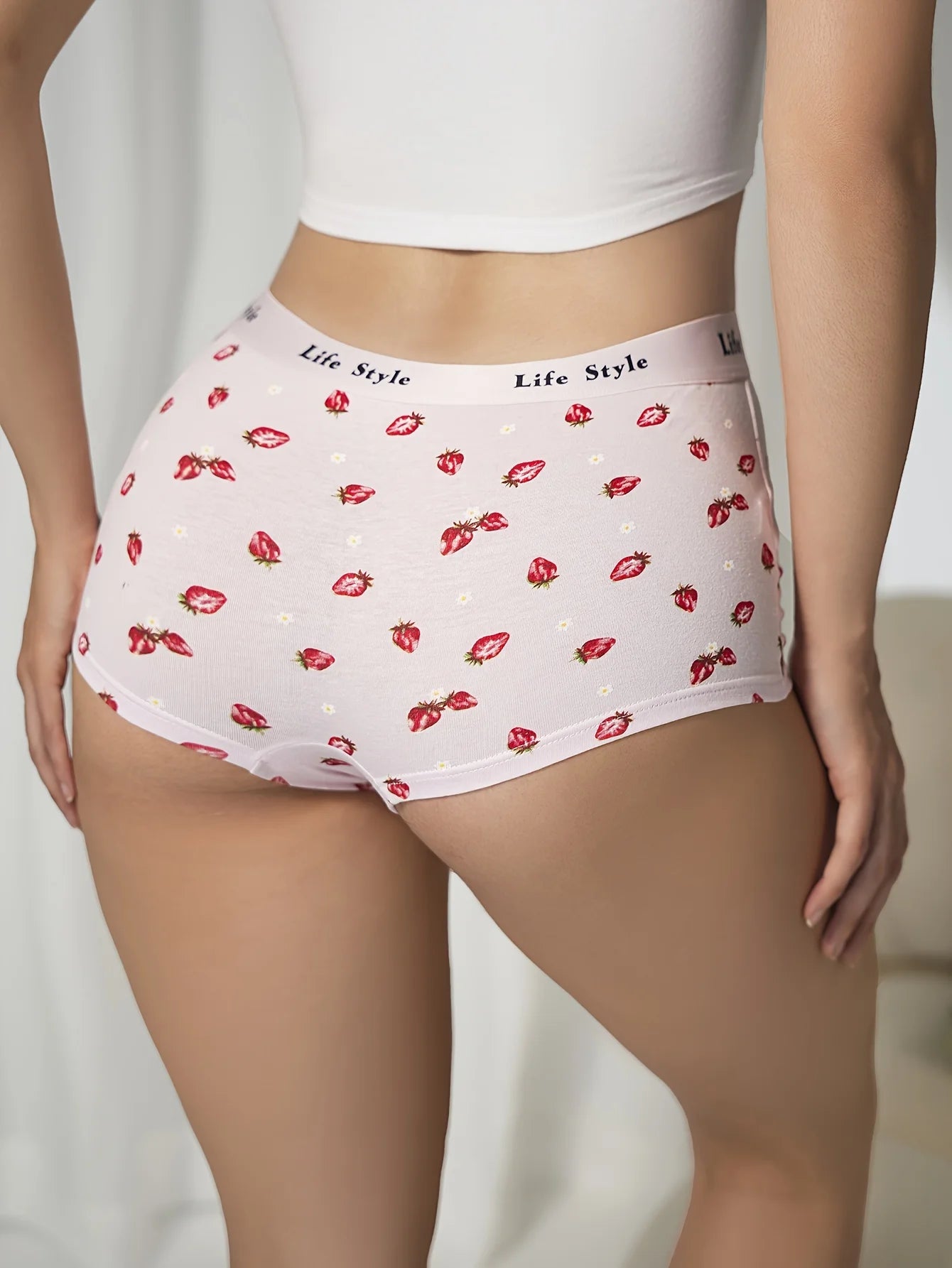 Random 4-piece mixed-color fruit pattern cherry print women's briefs for travel, home and casual cotton comfort underwear