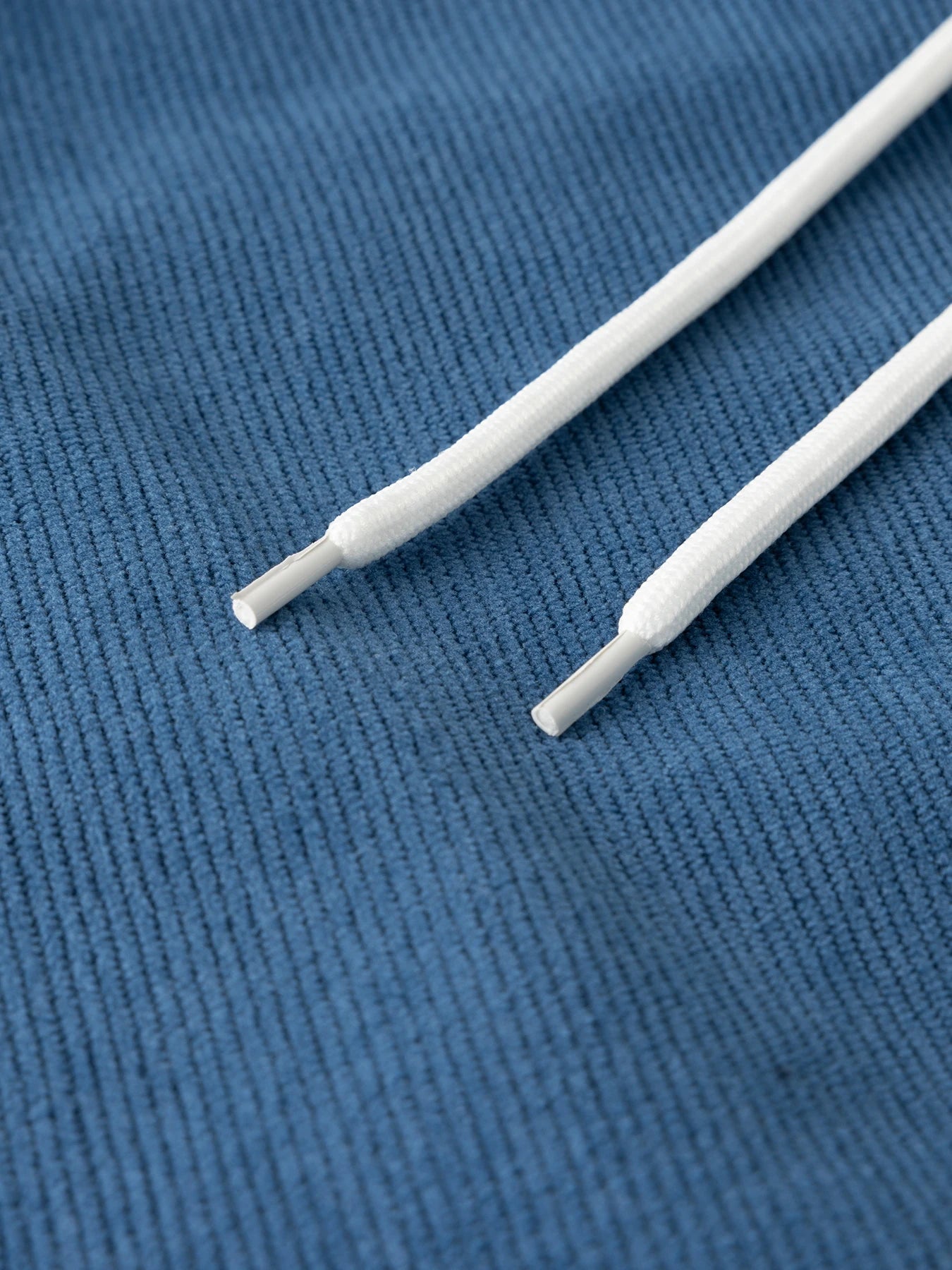 Men's shorts, corduroy, casual five point beach, street, youth, loose and comfortable, student pants