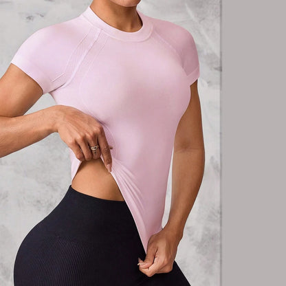 Women's short-sleeved sports top, breathable and quick-drying fabric, suitable for running and yoga,