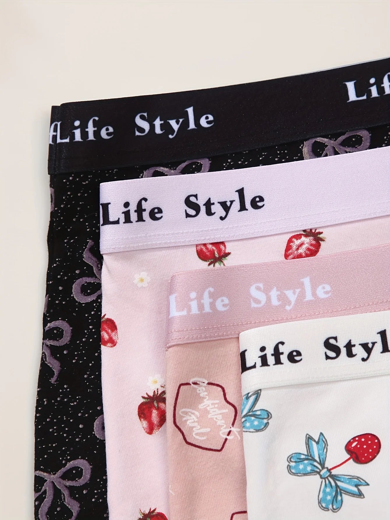 Random 4-piece mixed-color fruit pattern cherry print women's briefs for travel, home and casual cotton comfort underwear