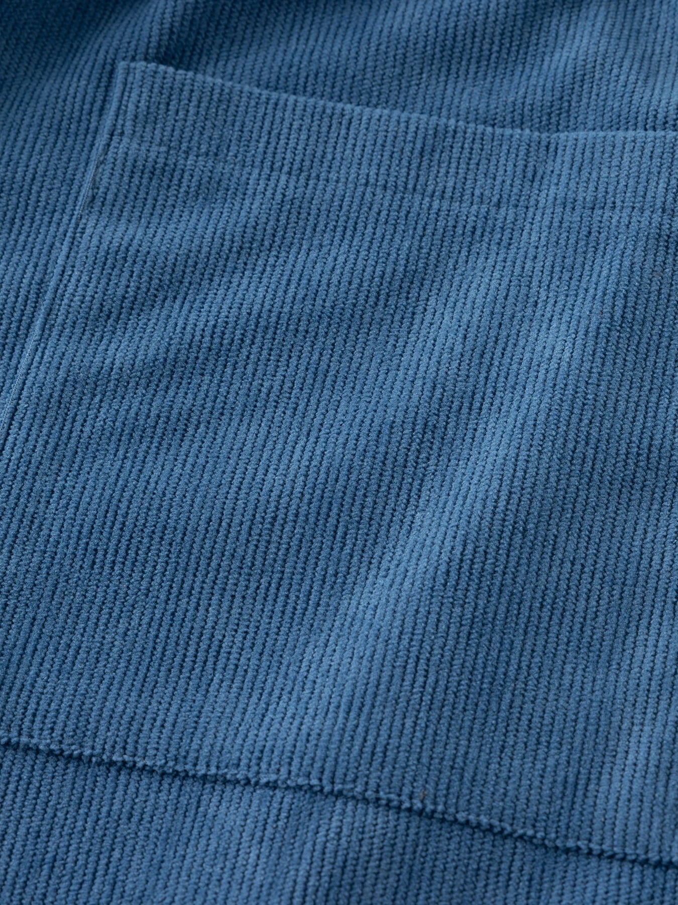 Men's shorts, corduroy, casual five point beach, street, youth, loose and comfortable, student pants