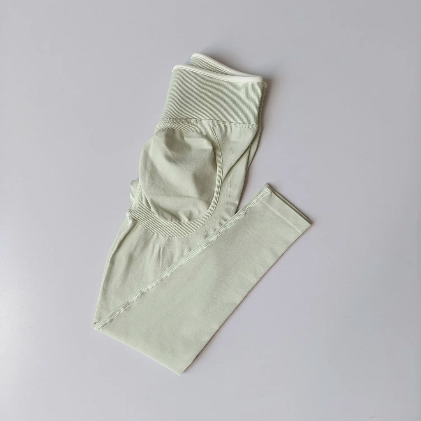 Women's Middle Waist Seamless Yoga Leggings Push-Up Sport Fitness Running Pants Hip Lift High Elastic Gym Leggings Sport Legging