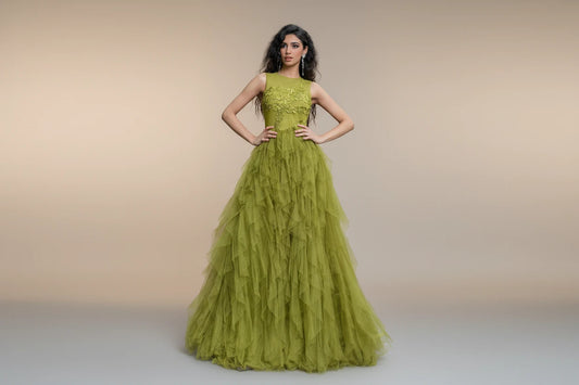 Luxurious party dress featuring a round neck, sleeveless design, leaf embroidery, and a multi-layered mesh